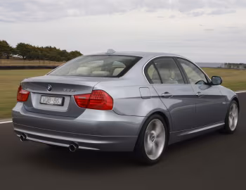 BMW 335i Sedan [Australia] (E90) '2008–11