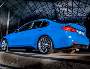 BMW 335i M Performance Edition [South Africa] (F30) '2014