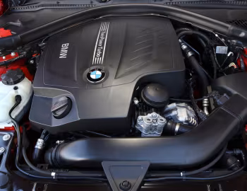 Bajo el capó BMW 335i Sedan Sport Line [Australia] (F30) '2012–15
