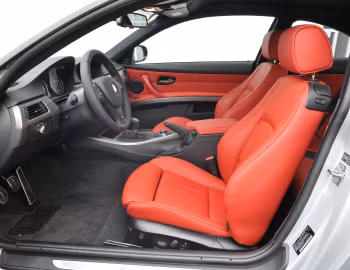 Интерьер 2011–13 BMW 335is Coupe [North America] (E92) '2010–13
