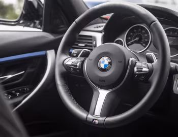 Panel frontal 2016–19 BMW 340i Sport Line [North America] (F30) '2015–19