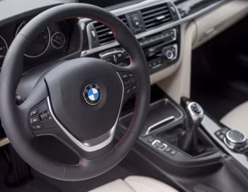 Panel frontal 2016–18 BMW 340i xDrive Luxury Line [North America] (F30) '2015–19