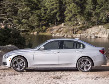 2016–18 BMW 340i xDrive Luxury Line [North America] (F30) '2015–19