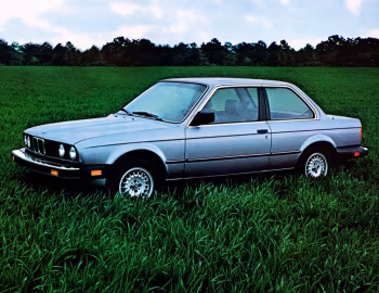 1983–91 BMW 318i Coupe [North America] (E30) '1982–91