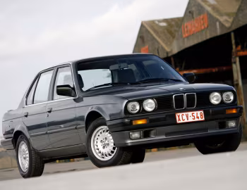 BMW 320i Sedan (E30) '1982–91