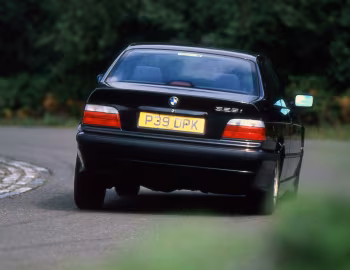 BMW 328i Coupe [UK-spec] (E36) '1996–99
