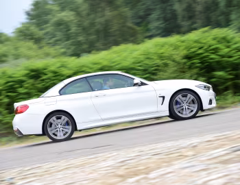 BMW 430i Cabrio M Sport Package [UK-spec] (F33) '2017–20