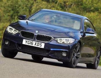 BMW 440i Coupé M Sport Package [UK-spec] (F32) '2016–17