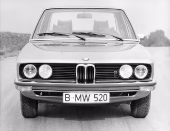 BMW 520/4 Sedan [Worldwide] (E12) '02.1972–08.1976