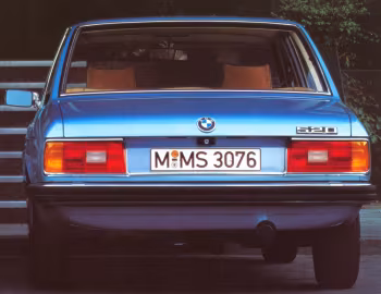 BMW 520/4 Sedan (E12) '05.1976–03.1979