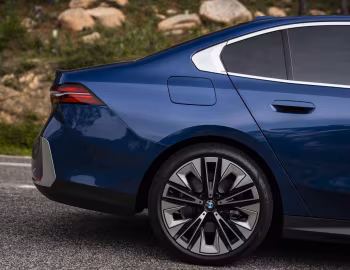 BMW 520d [Worldwide] (G60) '2023–pr.