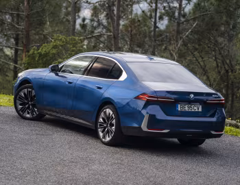 BMW 520d [Worldwide] (G60) '2023–pr.