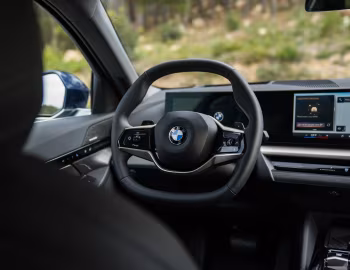 Panneau avant BMW 520d [Worldwide] (G60) '2023–pr.