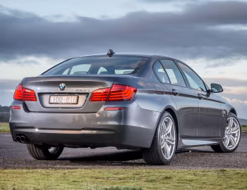 BMW 520d Sedan M Sport Package [Australia] (F10) '2013–01.2017