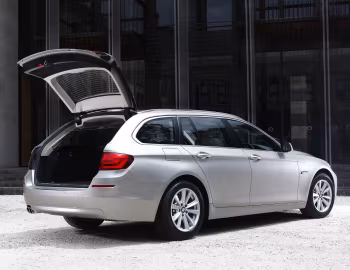 BMW 520d Touring [Australia] (F11) '2011–13