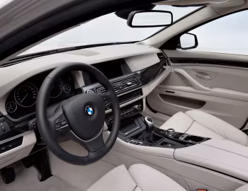 Interior BMW 520d Touring [Worldwide] (F11) '2010–13
