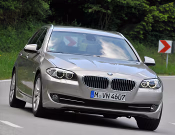 BMW 520d Touring [Worldwide] (F11) '2010–13