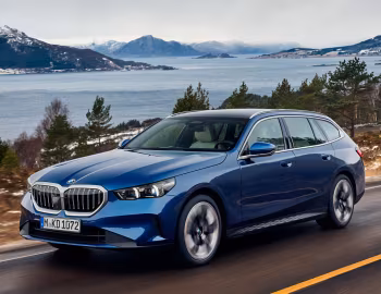 BMW 520d xDrive Touring [Worldwide] (G61) '2024–pr.