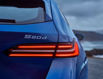 BMW 520d xDrive Touring [Worldwide] (G61) '2024–pr.