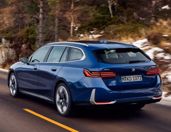BMW 520d xDrive Touring [Worldwide] (G61) '2024–pr.