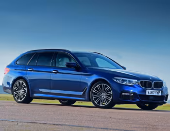 BMW 520d xDrive Touring M Sport [UK-spec] (G31) '2017–20
