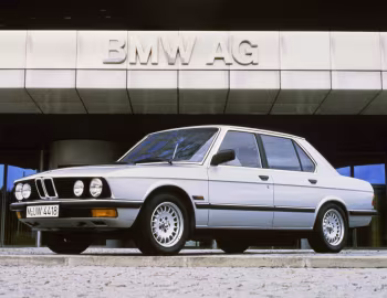 BMW 525i (E28) '06.1981–12.1987