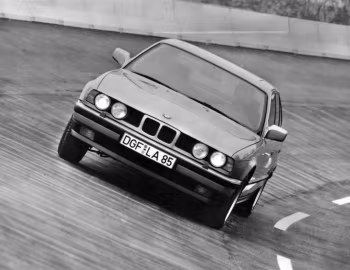 BMW 520i Sedan [Worldwide] (E34) '1989–95