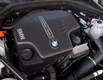Bajo el capó BMW 520i Touring [Worldwide] (F11) '09.2011–13