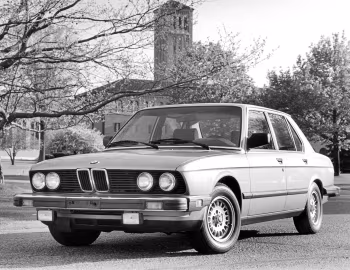 1984–87 BMW 524td [North America] (E28) '09.1983–12.1987