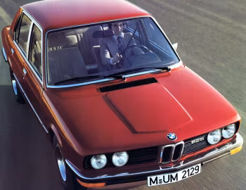 BMW 525 Sedan [Worldwide] (E12) '06.1973–08.1976