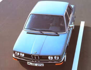 BMW 525 Sedan [Worldwide] (E12) '05.1976–06.1981