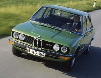BMW 525 Sedan [Worldwide] (E12) '06.1973–08.1976