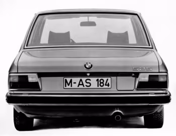 BMW 525 Sedan [Worldwide] (E12) '06.1973–08.1976