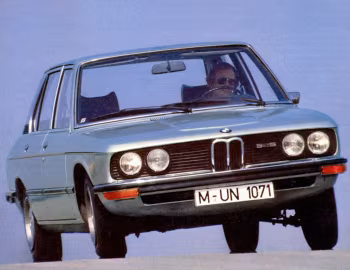 BMW 525 Sedan [Worldwide] (E12) '06.1973–08.1976