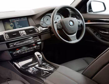 Panel frontal BMW 525d Touring [UK-spec] (F11) '2010–13
