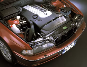 Bajo el capó BMW 525d Touring [Worldwide] (E39) '01–09.2000