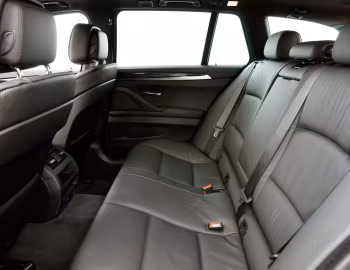 Interior BMW 525d Touring [UK-spec] (F11) '2010–13