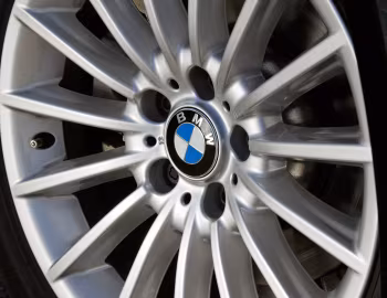 BMW 525d Touring [UK-spec] (F11) '2010–13