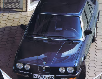 BMW 525e [Worldwide] (E28) '03.1983–12.1987
