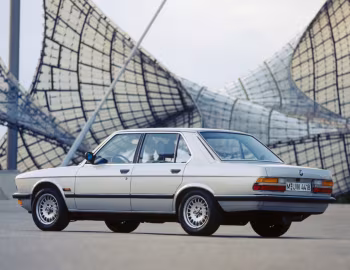 BMW 525i (E28) '06.1981–12.1987