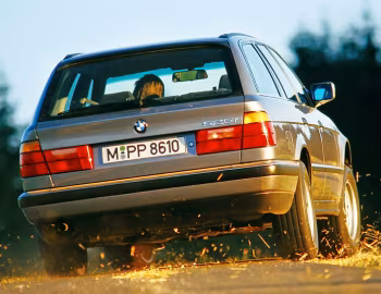 BMW 525i Touring [Worldwide] (E34) '09.1991–06.1996
