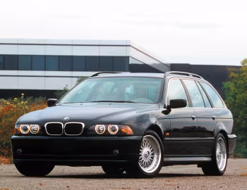 2001–04 BMW 525i Touring [North America] (E39) '2000–04