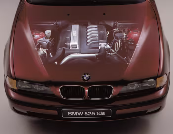Bajo el capó BMW 525tds Touring [Worldwide] (E39) '01.1997–02.2000