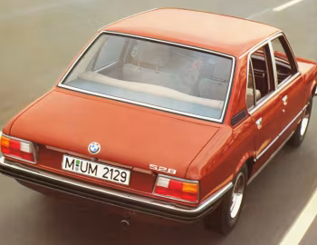 BMW 528 Sedan [Worldwide] (E12) '11.1974–08.1976