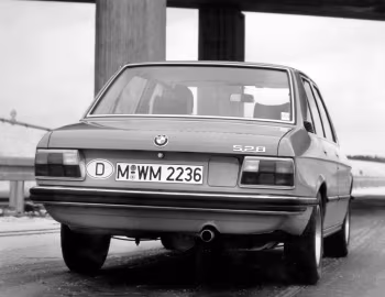 BMW 528 Sedan [Worldwide] (E12) '11.1974–08.1976