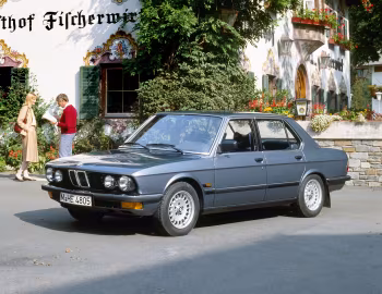 BMW 528i (E28) '06.1981–12.1987
