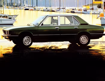 BMW 528i Sedan [South Africa] (E12) '01.1977–83
