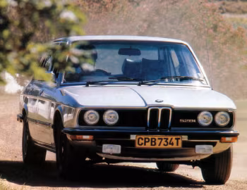 BMW 528i Sedan [South Africa] (E12) '01.1977–83