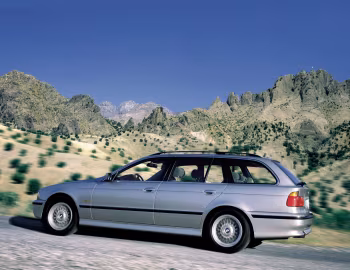 BMW 528i Touring [Worldwide] (E39) '03.1997–09.2000
