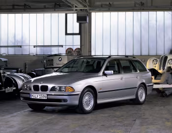 BMW 528i Touring [Worldwide] (E39) '03.1997–09.2000